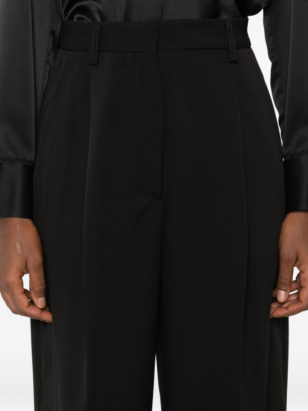 The Latest Trousers - Blacks and greys | 72edcc83ab644135fddcbc2dce416c6ffcffe3a5
