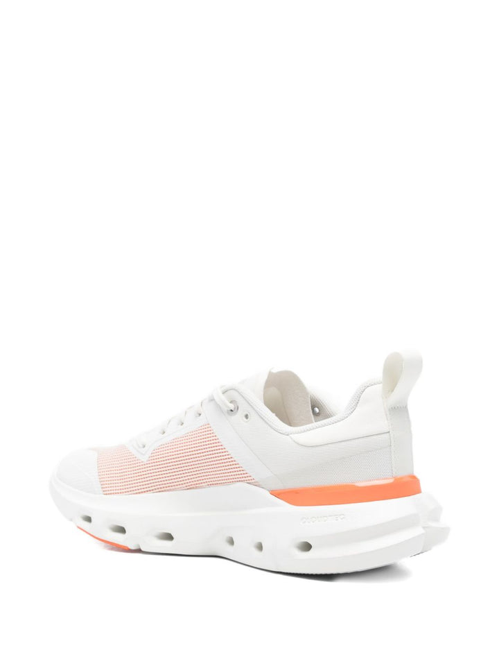 On Sneakers - Light and natural | ee8089ccd9ef2135b21faae4bb85b66ea892c63c