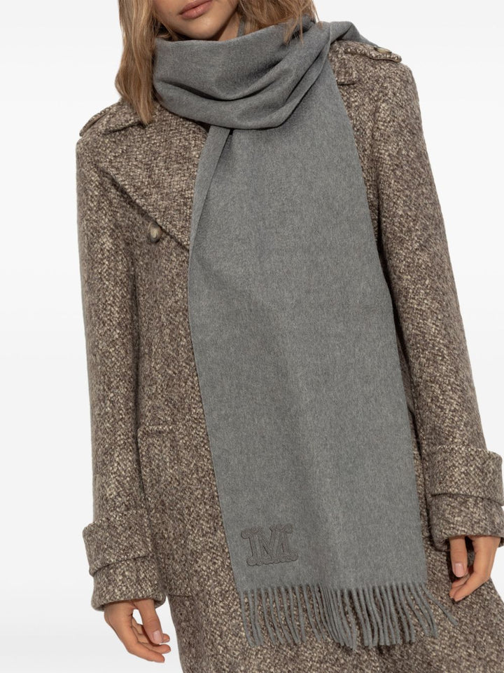 Max Mara Scarfs - Blacks and greys | 92b9faccdd7ec5b81fb3fc3a7738f35d02448869