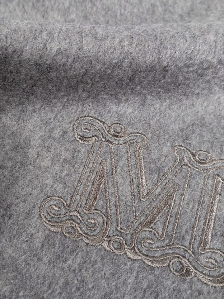 Max Mara Scarfs - Blacks and greys | a3707fa9f8ded7f15f37ec83f18422c5b313da67
