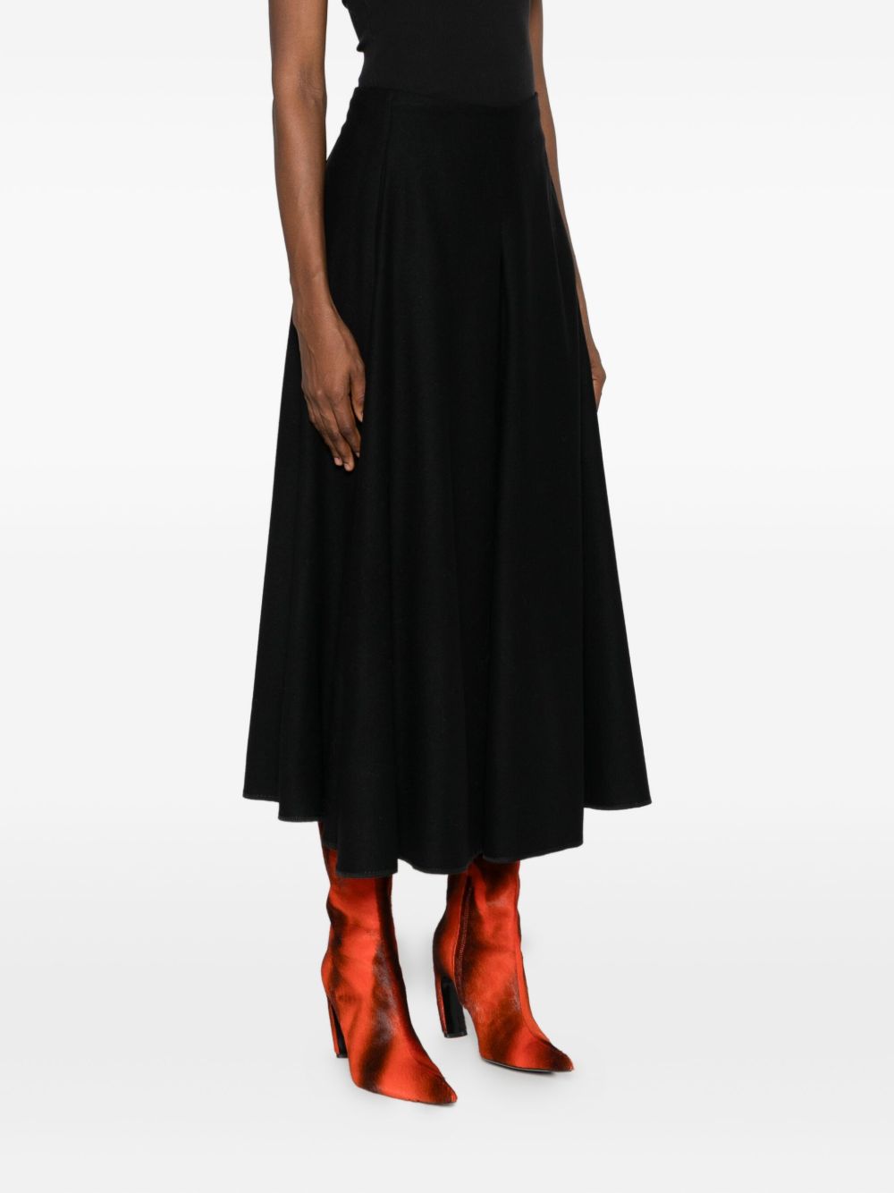 Susanne Bommer Skirts - Blacks and greys | 27e81bc669fce40daaa1be151efe6a835c1e1143