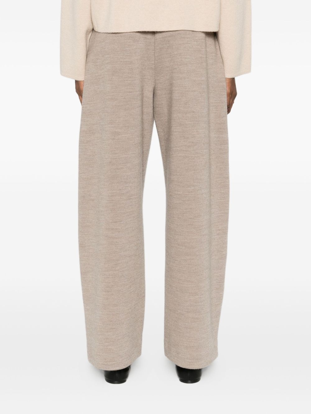Max Mara Pure Trousers - Light and natural | 4d21ffcdeb5aef4a7cb3737946f6cb2ca69fb63b