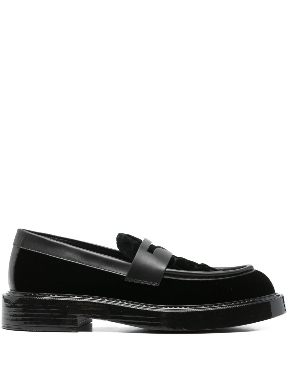 Emporio Armani Flat shoes - Blacks and greys | d32b3f67bb32ab0e1bbabfa4ba0b013c4e456645