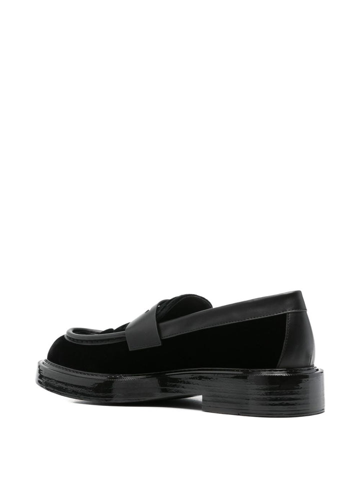 Emporio Armani Flat shoes - Blacks and greys | fd70aed056ec4b7c5bad4f0d1e324f534f3b7953
