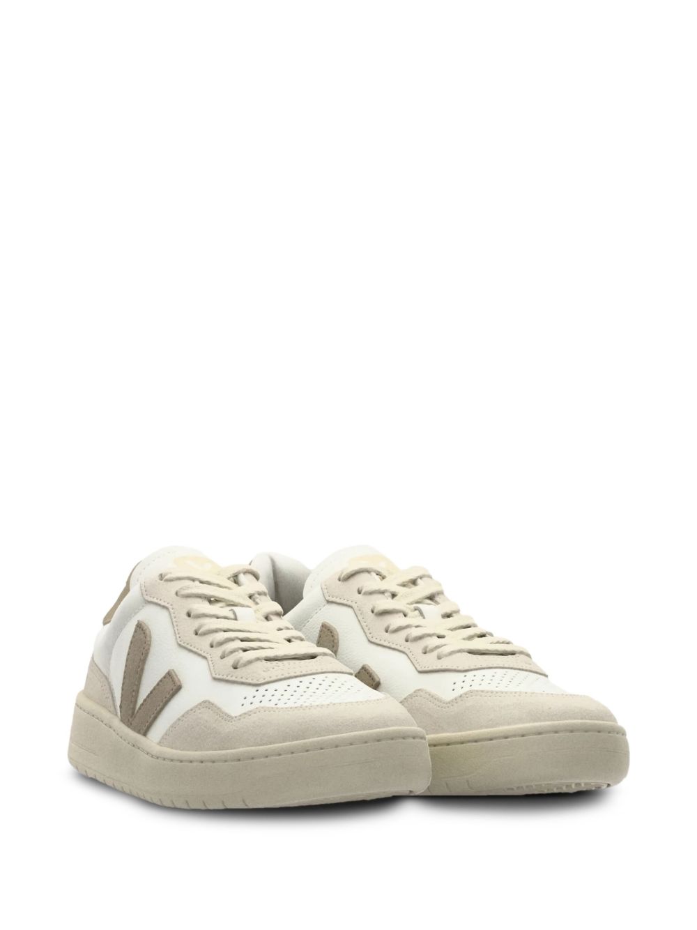 Veja Sneakers - Light and natural | d12e9f0dbf410ec324f4f3427699ddd1ec4b4e38