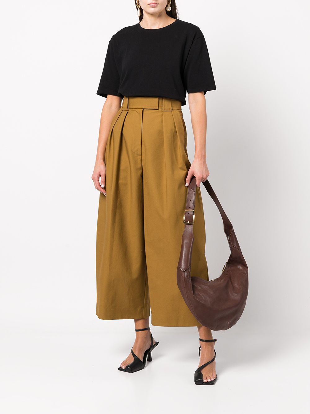 Khaite T-shirts and Polos - Blacks and greys | 25958e6668419d95dd5908588e9b29f5fa18bf24