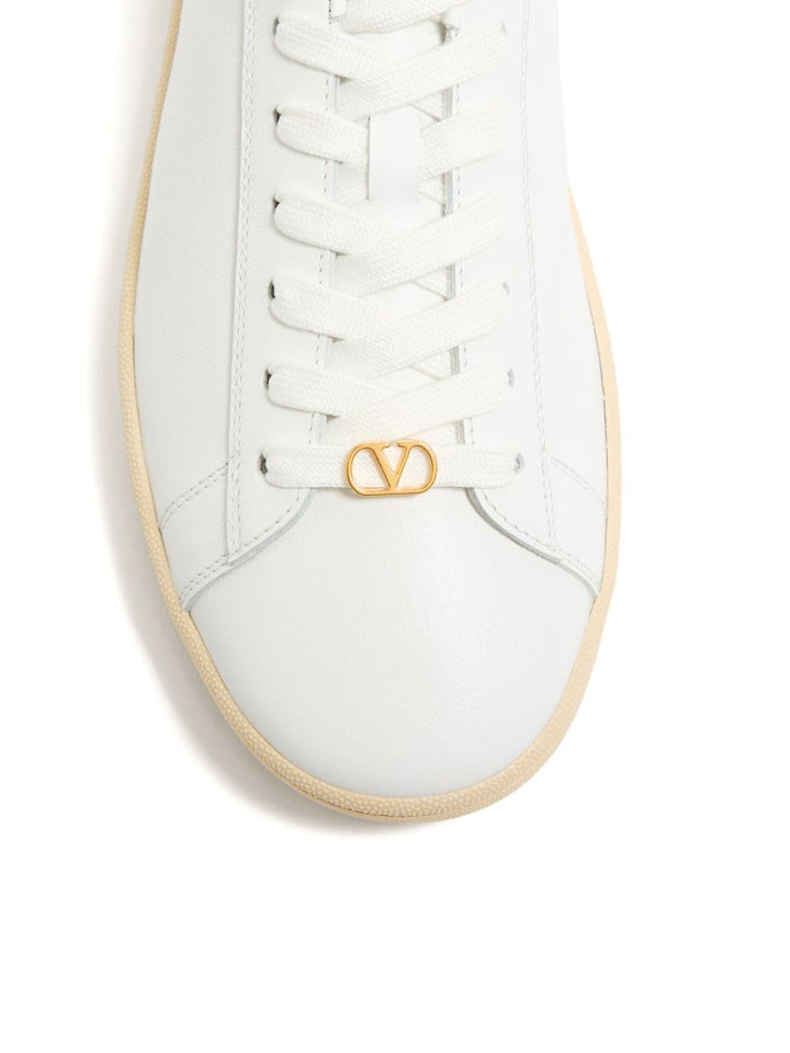 Valentino Garavani Sneakers - Light and natural | fc444f313583ed44eb340c29d6256726340ca149