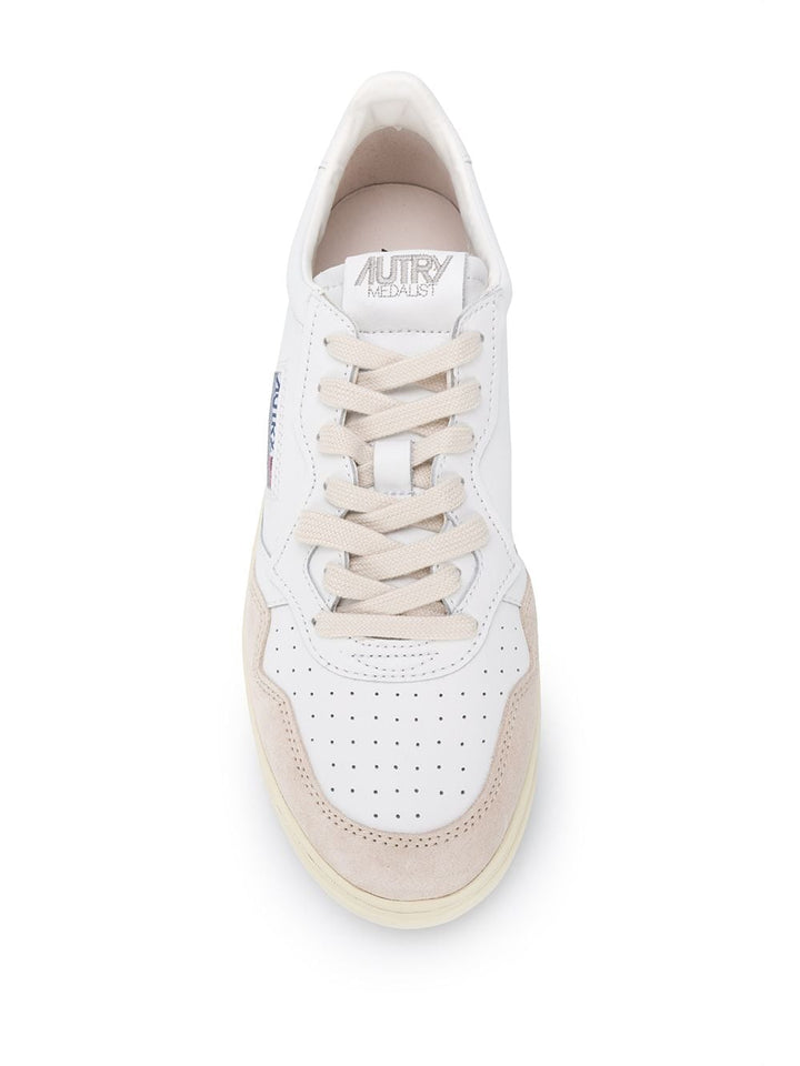 Autry Sneakers - Light and natural | 81ce15abb90e3ce6745bb71fdbd14501c2255559