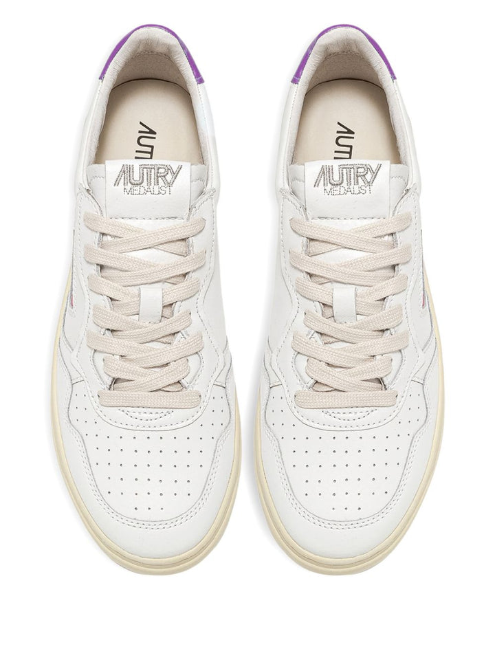 Autry Sneakers - Blue and green | b9f235226c1833bf180c531f9ff4ec56896f7448