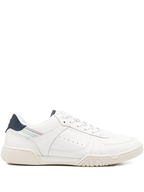 Baskets en cuir
