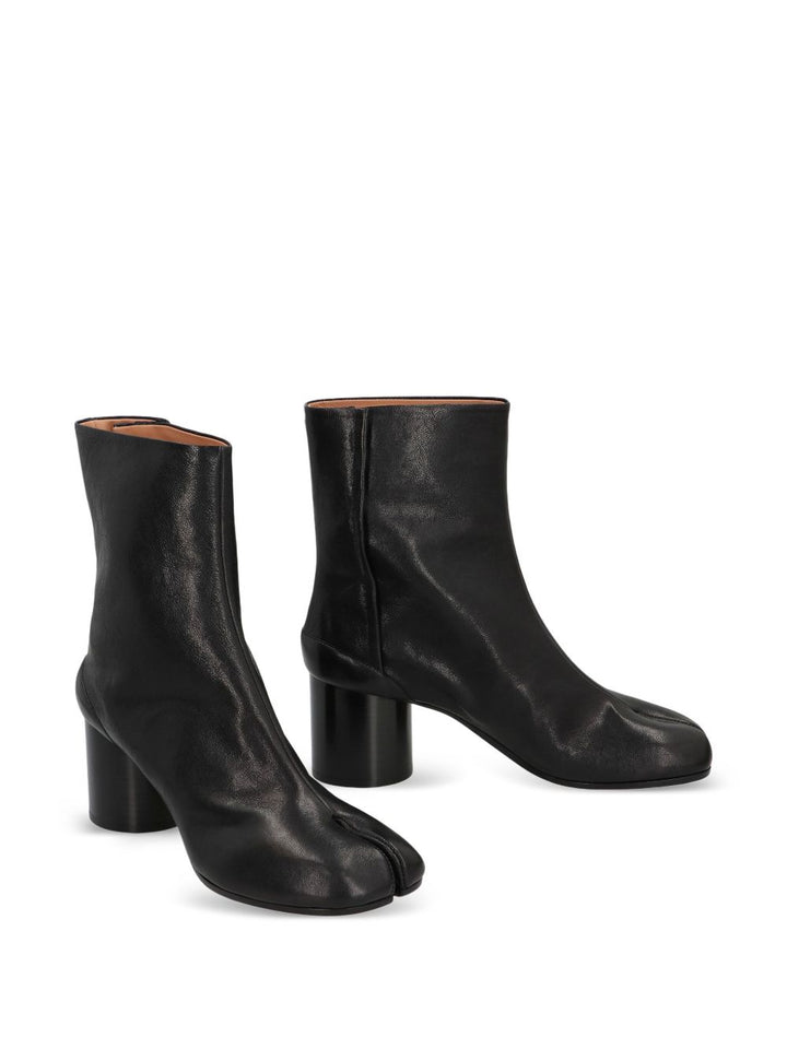 Maison Margiela Boots - Blacks and greys | 7ba5653f1e9a29e6434aa57dfcacb1c3ba338f0f