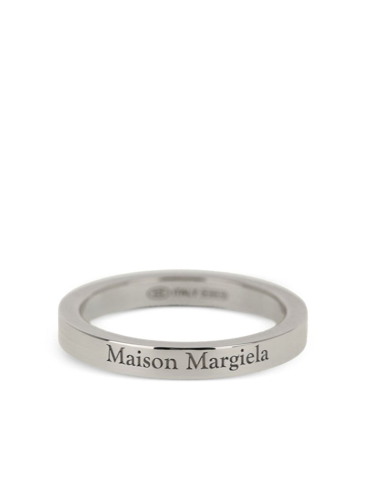 Maison Margiela Bijoux - Light and natural | 49c0f60d879743ada218ca39edcf1bb8181f4389