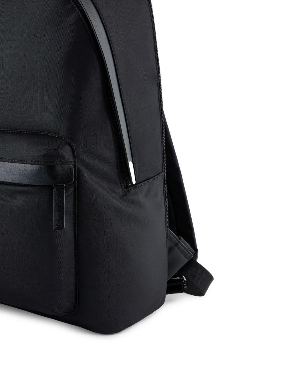 Emporio Armani Exclusive Bags - Neri e Grigi | 861d237acd5a0e1a82d1e5930360377e7ef57941