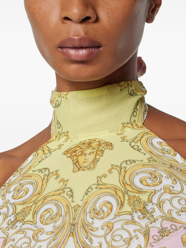 Versace Sea clothing - Light and natural | be9323716ec553dcc87af8d047914971892c428a