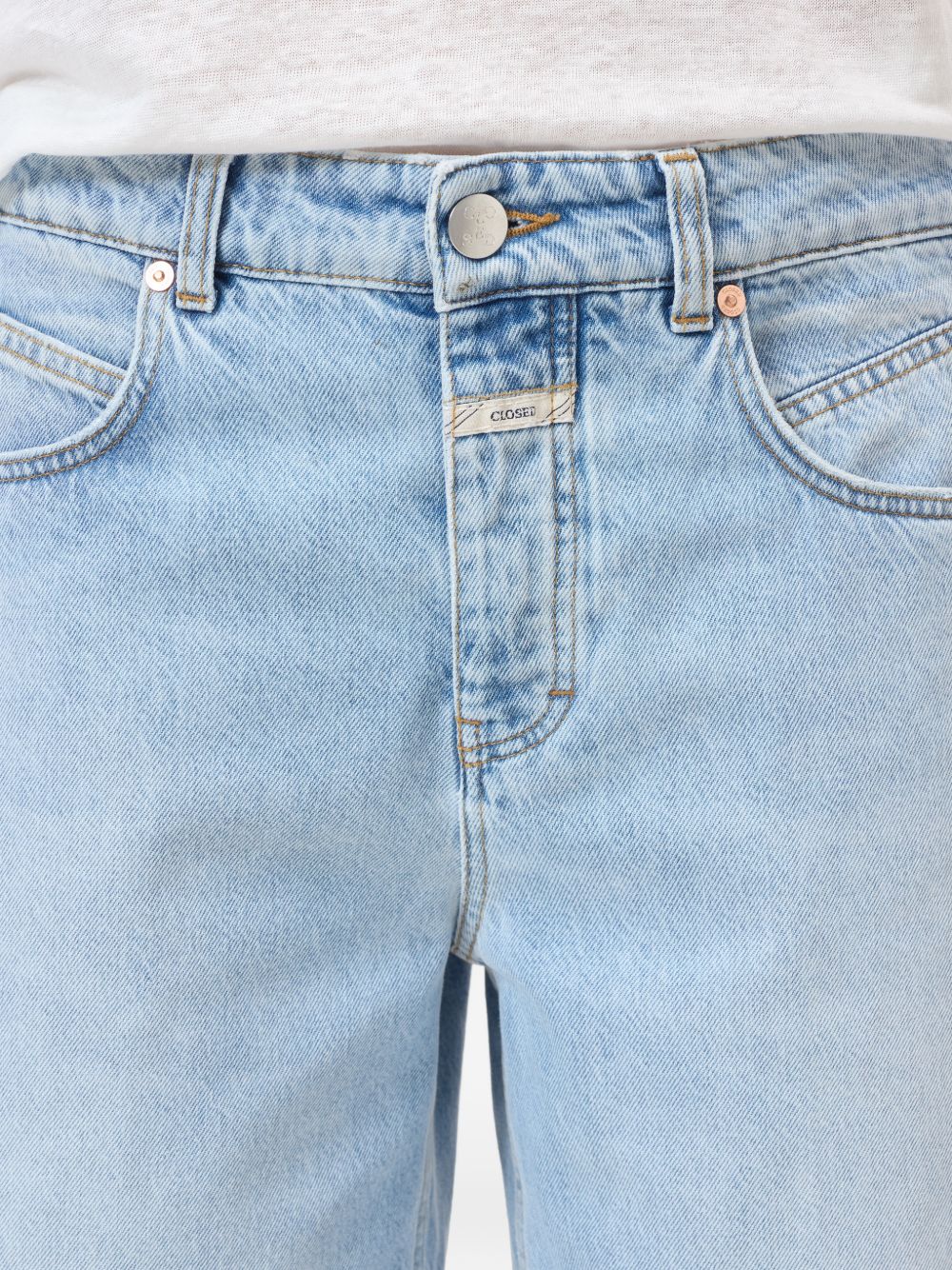 Closed Shorts - Blue and green | 4d1cee20ee6f9d6ca9bba9af044550ff37f6be60