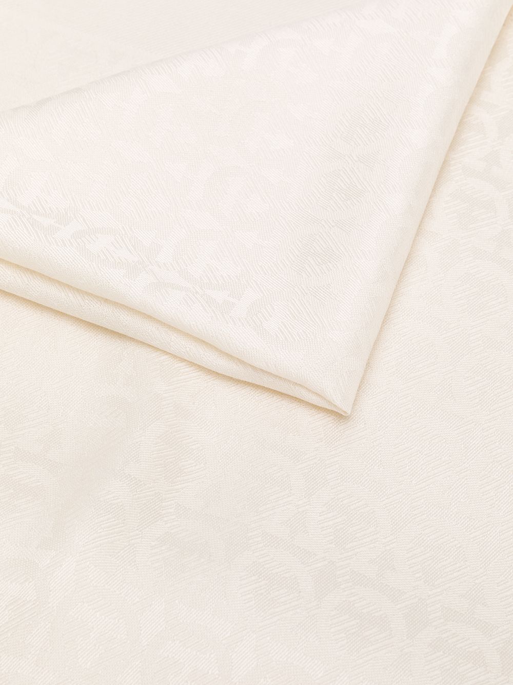 Ferragamo Scarfs - Light and natural | 080a054aa9afeae25dc3fb606e0b40ba854b72e5