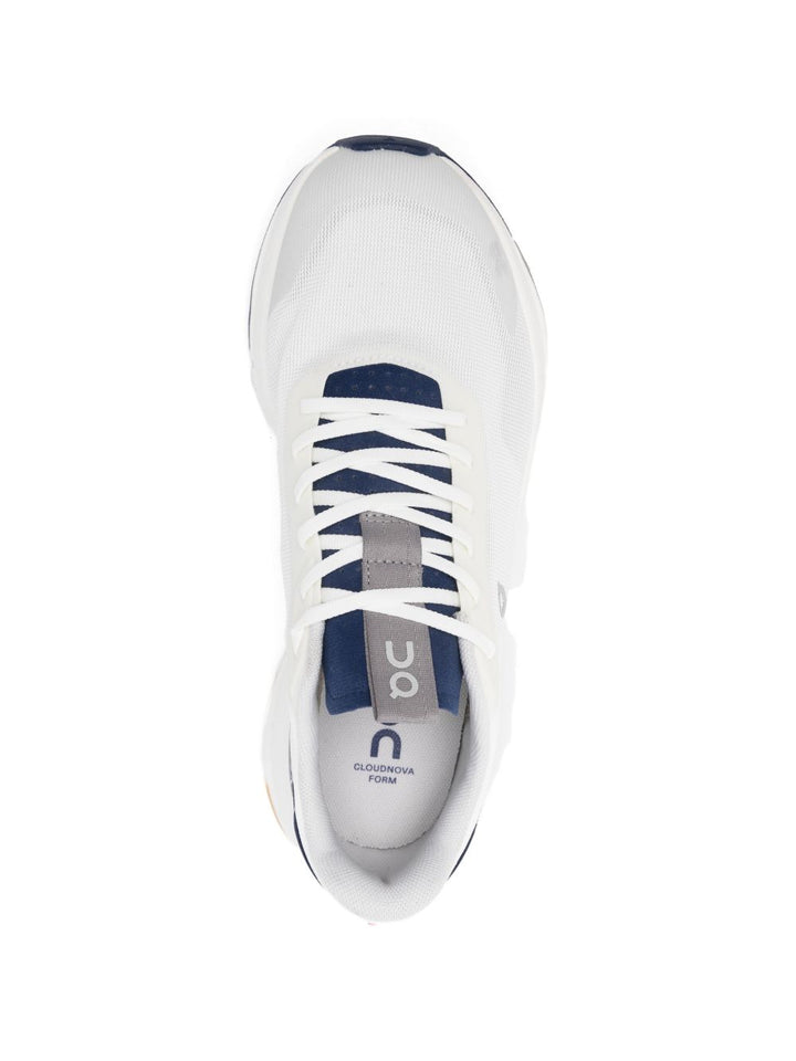 On Sneakers - Light and natural | 3f7cd4944b05c84b8b85cd8a6aab134a9cf470f1