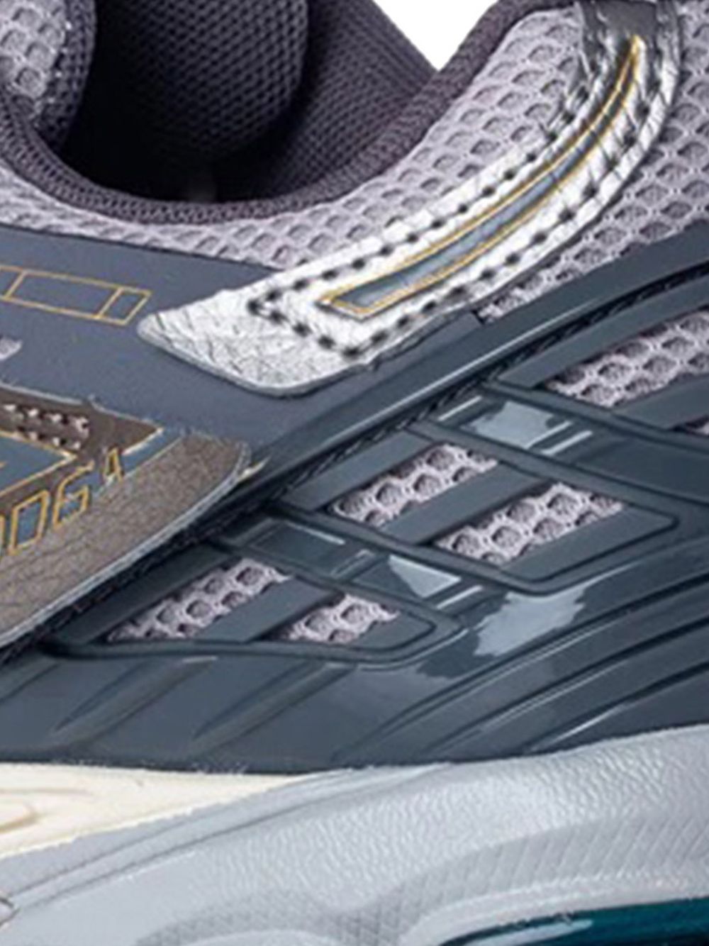 New Balance Sneakers - Brown | 592006aa1c7447df2d645255580448ee5c99ebf6