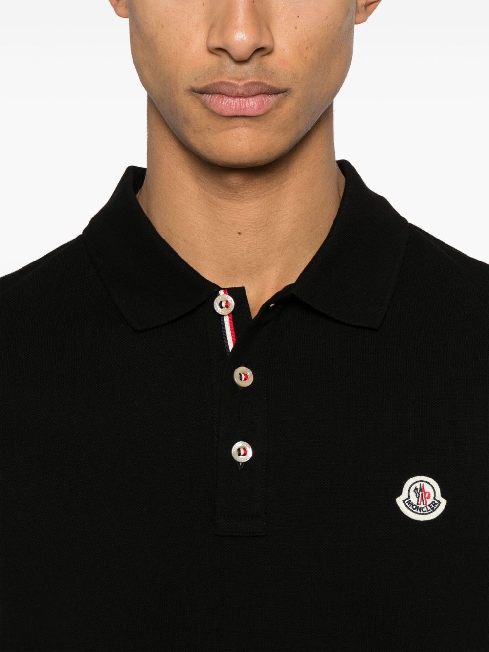 Moncler T-shirts and Polos - Blacks and greys | 2ca9cc07328ea89d74cce3eeb7f2f78c592d74a8