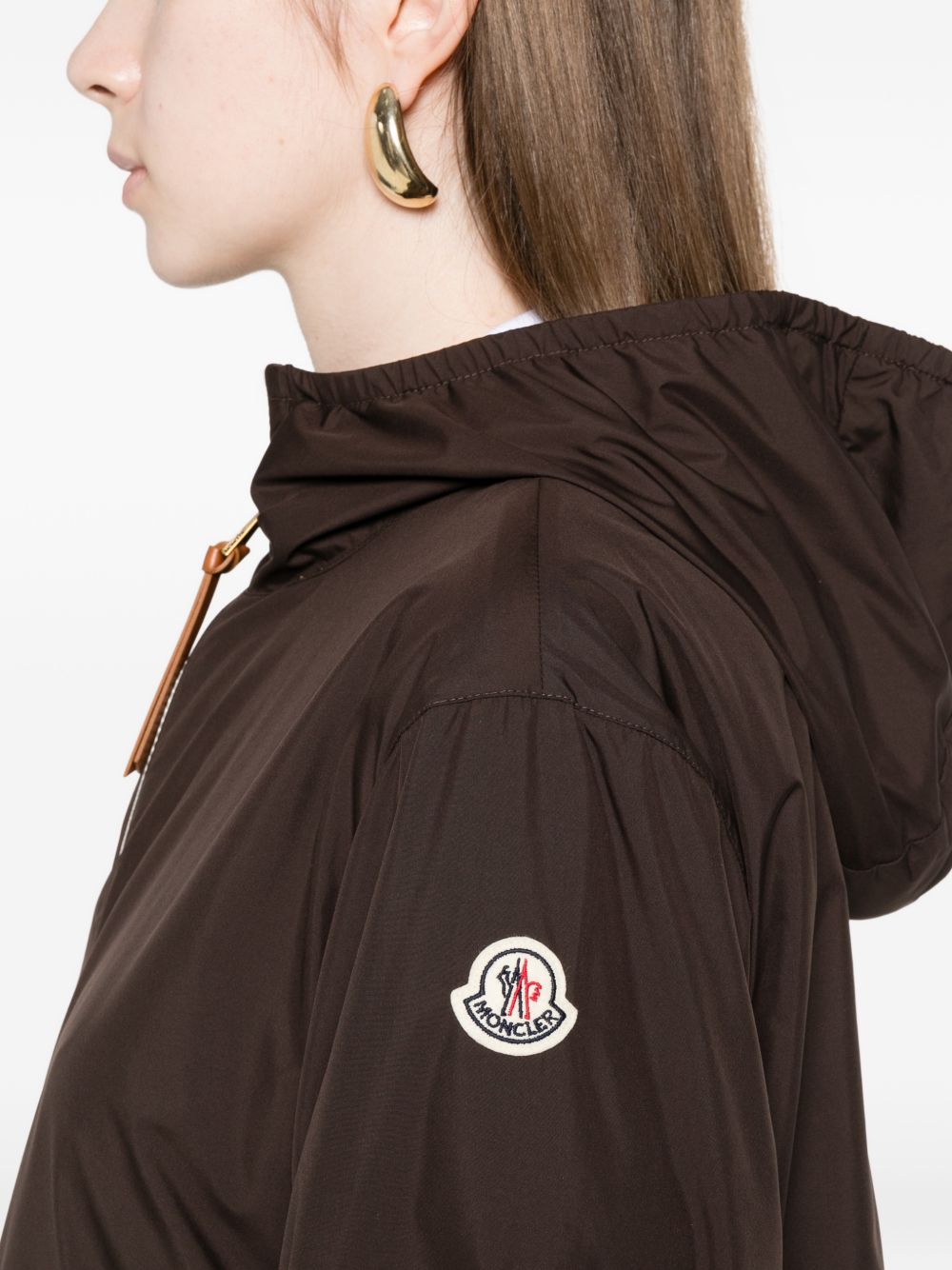 Moncler Coats - Marroni | c6fa96a69680895dfaa9f0958176a06e7eb16bc2