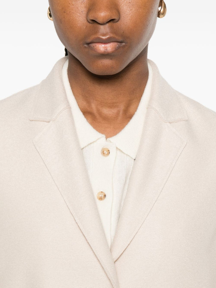 Harris Wharf London Coats - Light and natural | 2f00062f3c2b4761e76d29b73634f1c14eb70e83
