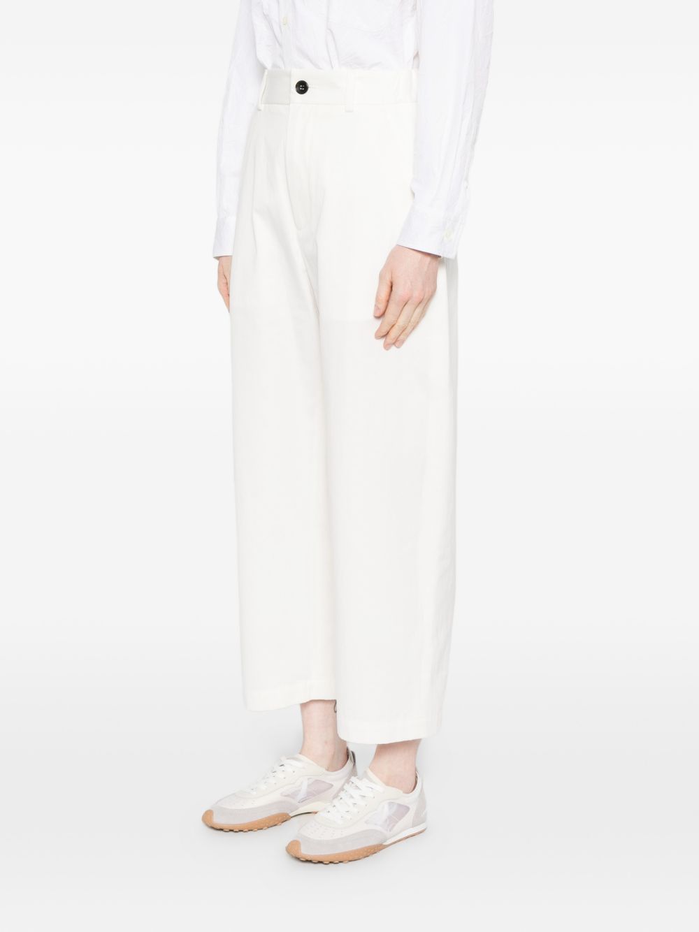 Nicholson & Nicholson Trousers - WHITE | 74986ac4cb59930b44029c1fbf34a30926d7a37e