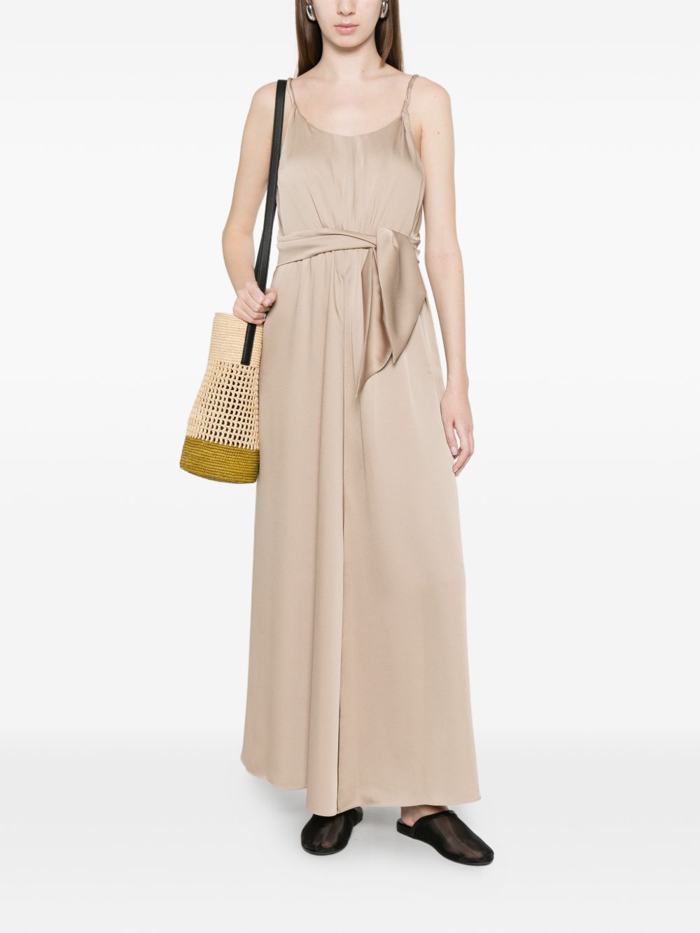 Emporio Armani Capsule Dresses - Chiari e Naturali | 740a7db99e93399e6002c8974d0459508eb2e8cb