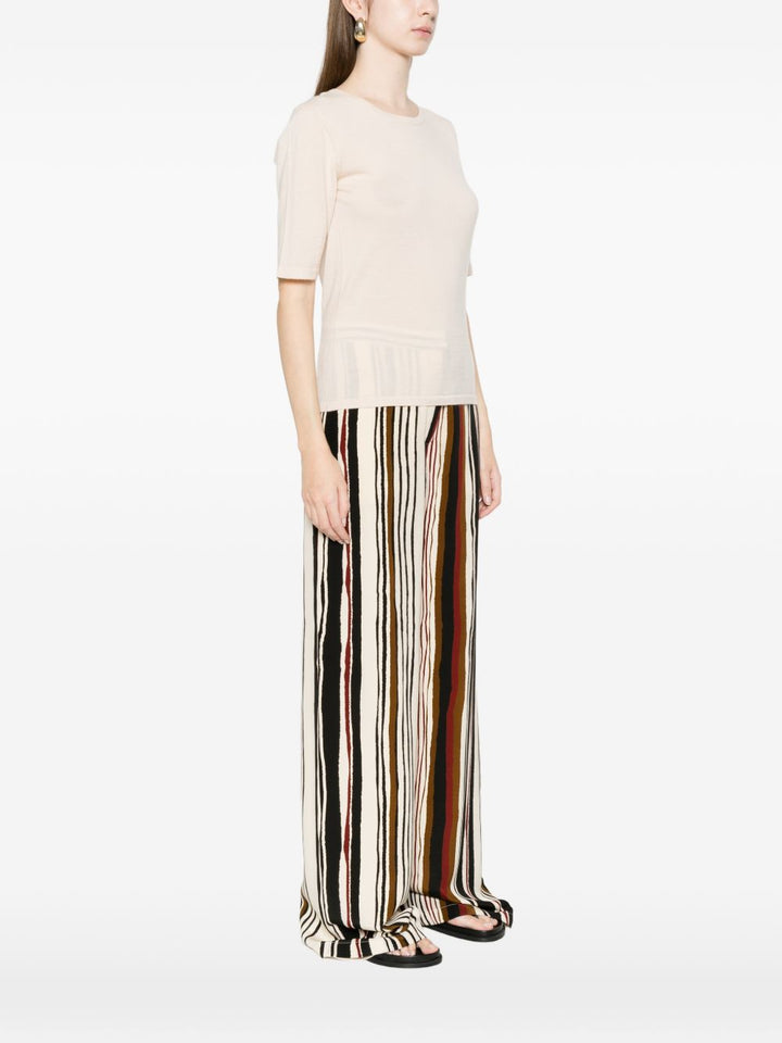 Soft Goat Sweaters - Light and natural | 8e35c8302ab57186d6680adddded2ec0b06599a4