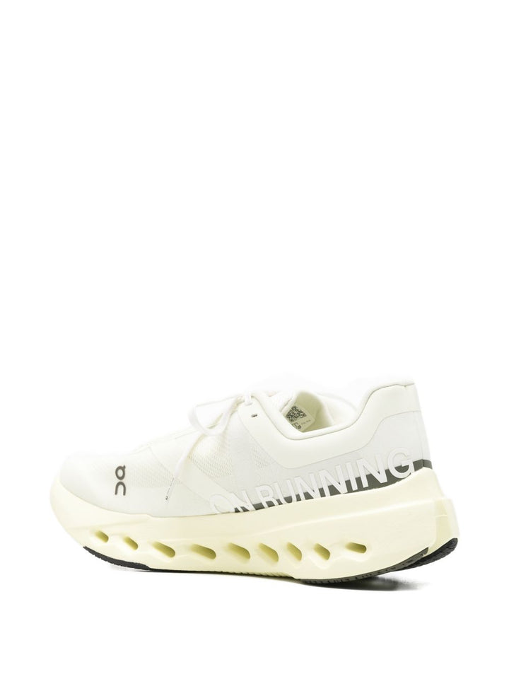 On Sneakers - Light and natural | b5f1f78edf3816c46e49a8023782d33459e93aba