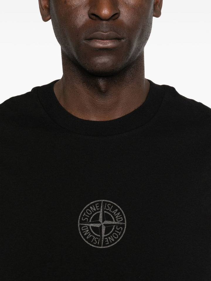 Stone Island T-shirts and Polos - Blacks and greys | caccca0b3cf1fdd457f13832448c1eb7198605d2