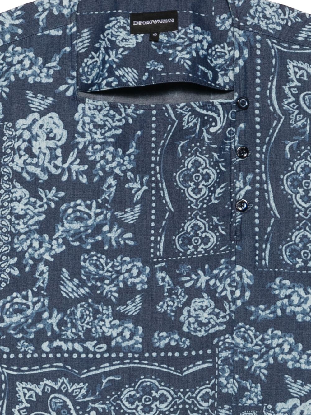 Emporio Armani T-shirts and Polos - Blu e verdi | cfb2e795d37c5086140ab1eb46407baf2ac4e01f