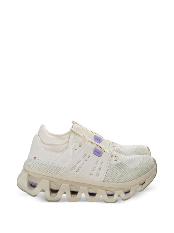 Cloudswift Amp Sneakers