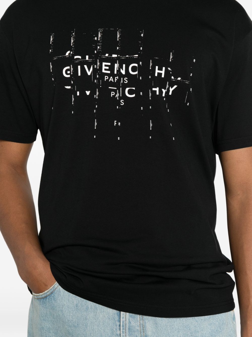 Givenchy T-shirts and Polos - BLACK | 0059bfe2f679db924df0a6561d52fedd82307508