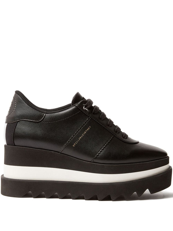 Sneakelyse Sneakers