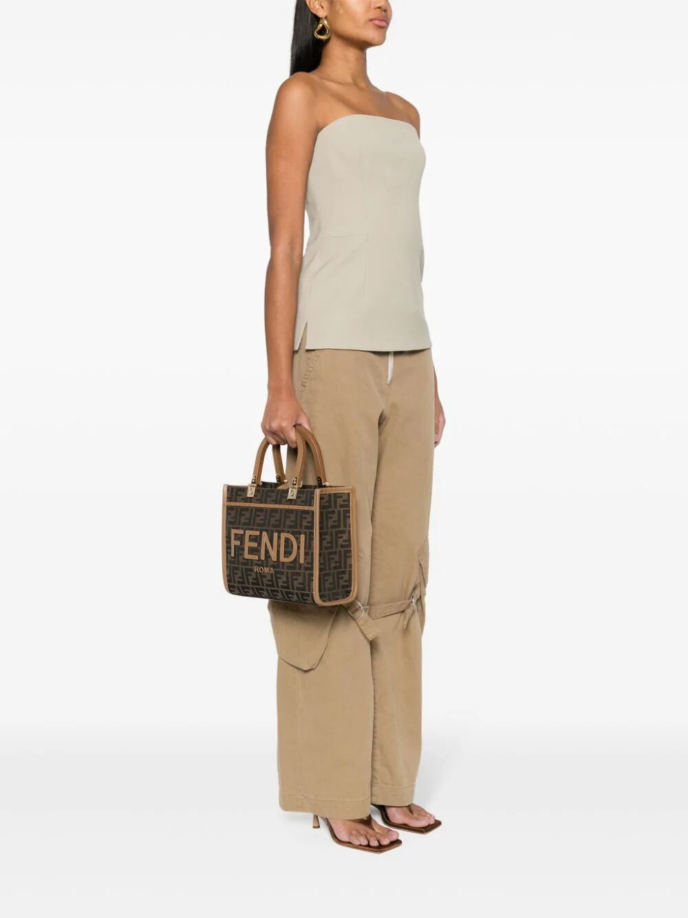 Fendi Totes - Brown | 542c2c0cc805f2c7f2745c209877d21931f87183