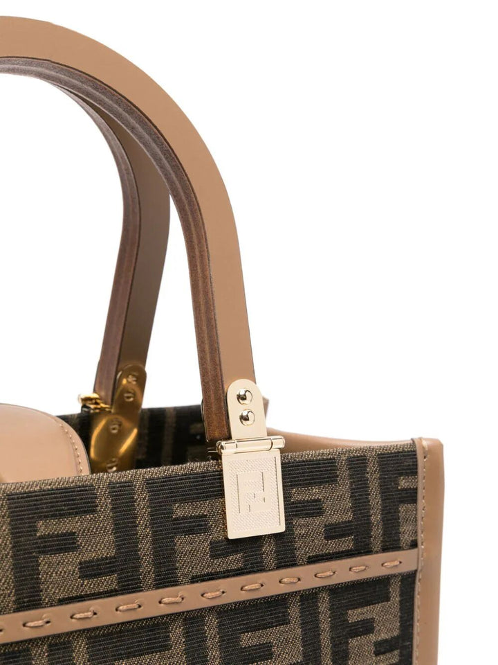 Fendi Totes - Brown | 5feb9d9dff519652d166b8a90c877fbea58fa174