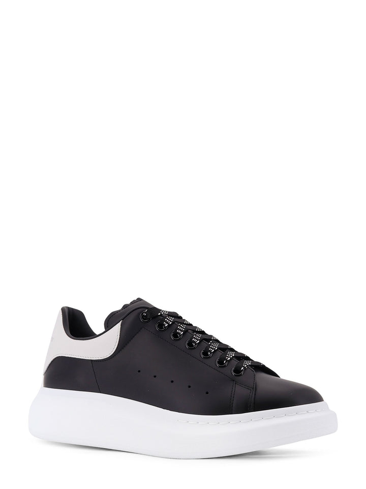 Alexander Mcqueen Sneakers - Blacks and greys | 10e3f77a81f5615118e30bae7bfbbef6bb0ca5f0