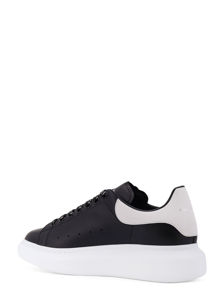 Alexander Mcqueen Sneakers - Blacks and greys | f47eaaf8318a473990102f8e2072fe3e41380700