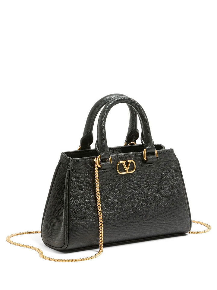 Valentino Garavani Totes - Black | ac5f8a2df802c16c28f70e388cdbabee8862a85f