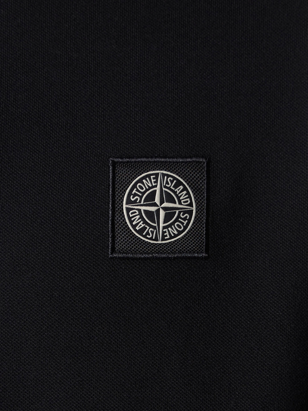 Stone Island T-shirts and Polos - Neri e Grigi | d462e8b33f53f1ad5633a2b8212cc0c19610900d