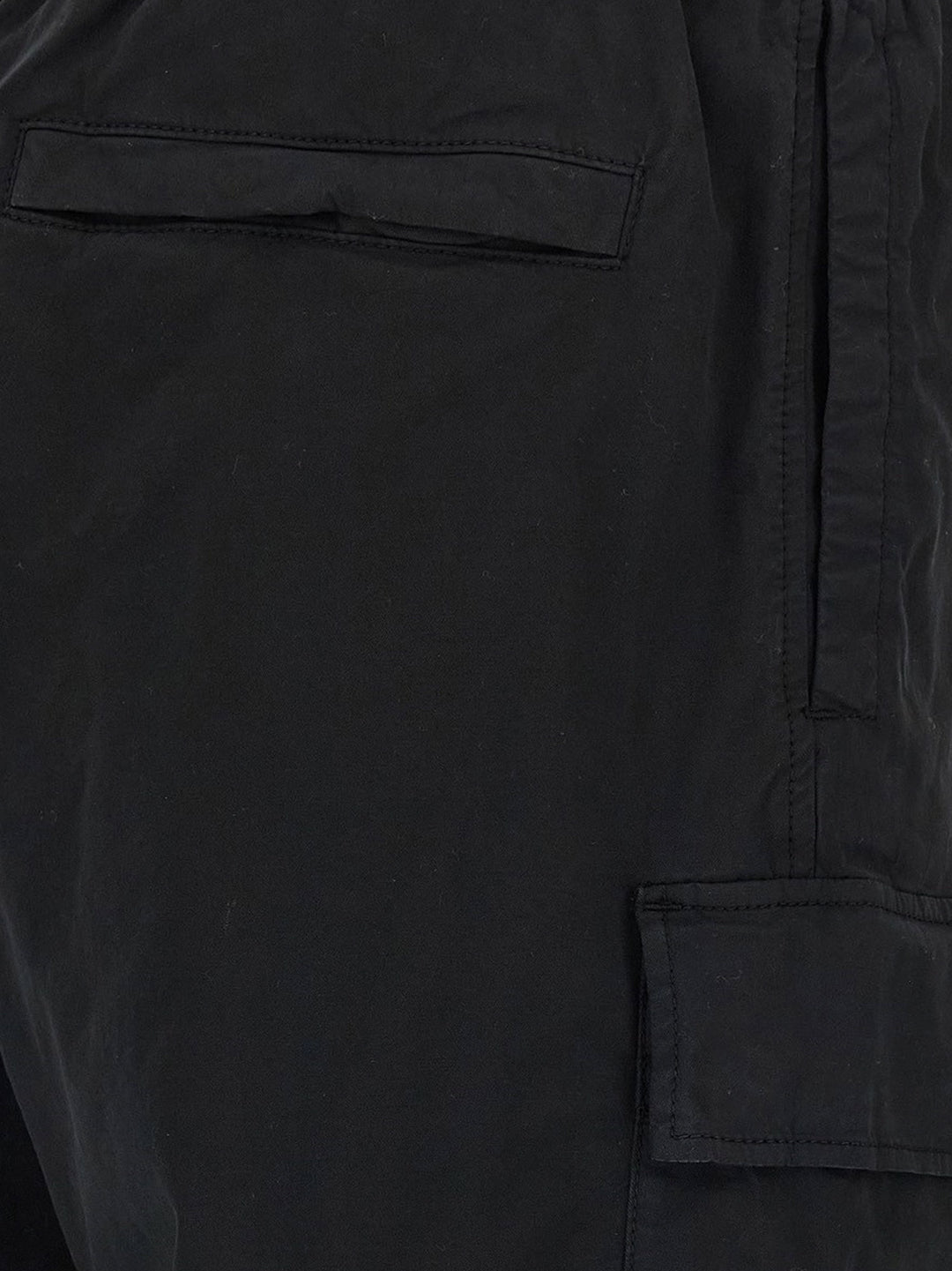 Stone Island  - Blacks and greys | 8e1dd2e159780617a3735f77f7767afe833b9765