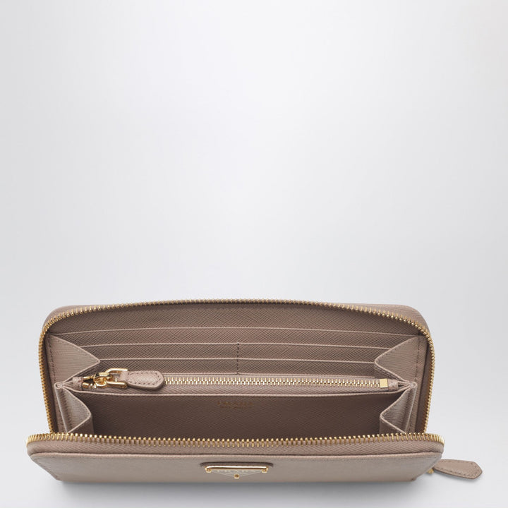 Prada Apparel & Accessories - Pink | 09d04f9f273b100219ea32b8a7d219126a242f9d