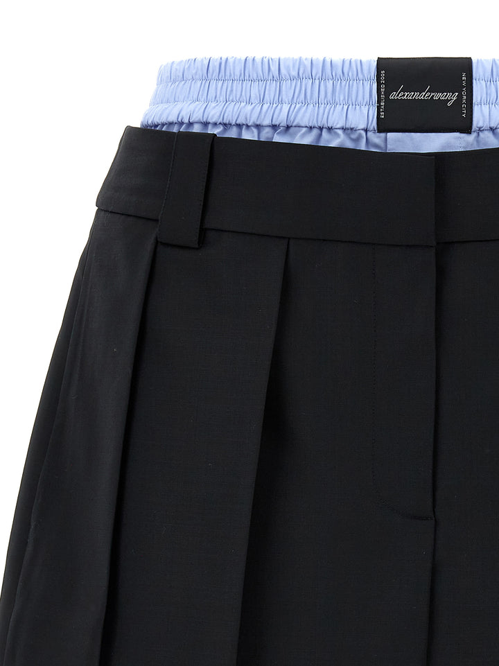 Prestyled Pleated Bermuda, Short Black