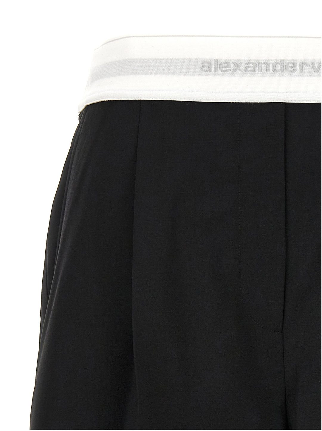 High Wasted Pleated Bermuda, Short Black