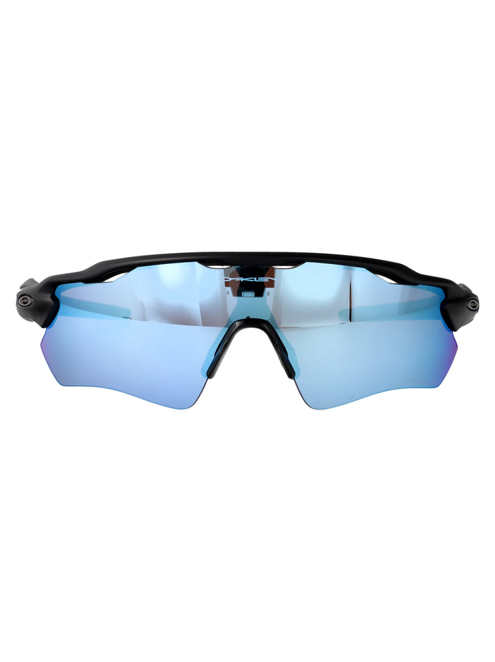 Oakley SUNGLASSES - Black | b3cd15104e7bfe4a191fe58302c009b1021be763