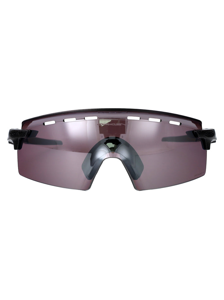 Oakley SUNGLASSES - Black | 0063099597c685f7faf8733093296234a3255691