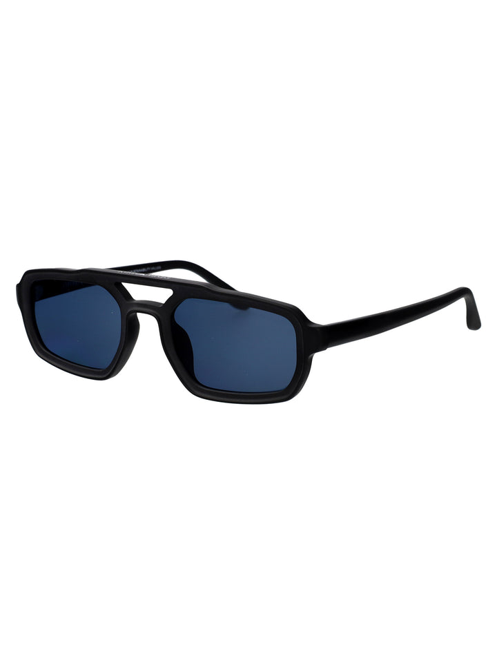Emporio Armani SUNGLASSES - Black | cc7ea8c2e09f3168b95c1f7c136394533c19def4