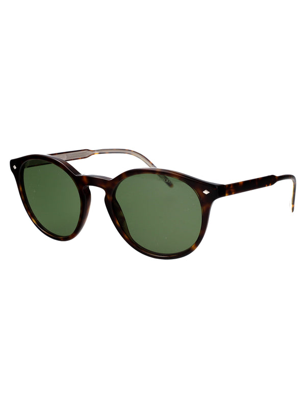 0AR8211 ROUND Sunglasses