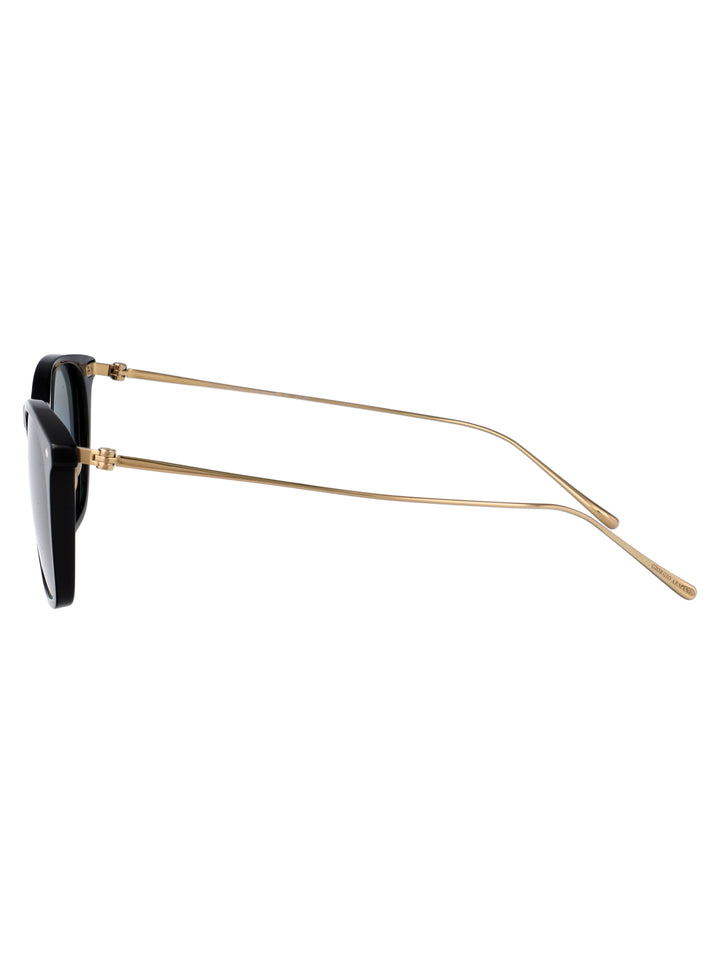 Giorgio Armani SUNGLASSES - Black | a482394335be6e2c9ee0707bf00414e744235ada