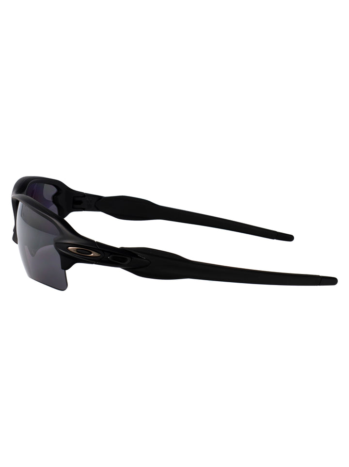 Oakley SUNGLASSES - Black | 309f6c32c8ba60c068837b43c8a1a4bb342622cd